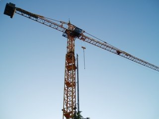 Deprem Sonrası Yeniden Yapılanmada Vinç ve Manlift Filolarının Rolü - Sahibinden Manlift