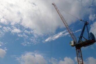 Sürdürülebilirlik Baskısı: Elektrikli Vinçlere Geçiş Hızlanıyor - Sahibinden Manlift